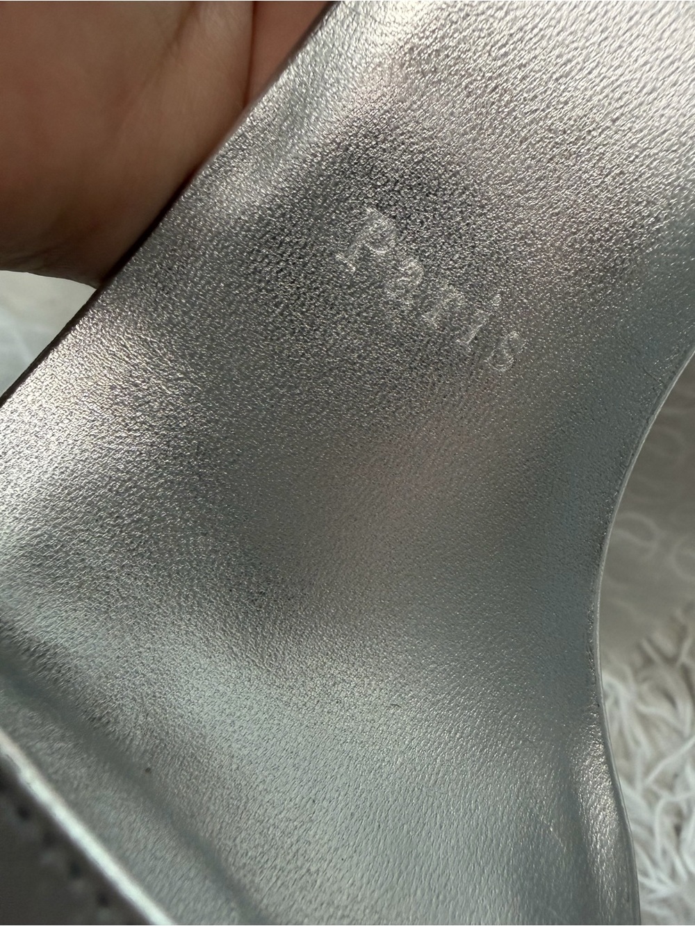 Christian Louboutin "Miss Z" sandals in metallic silver leather - Picture 14 of 15